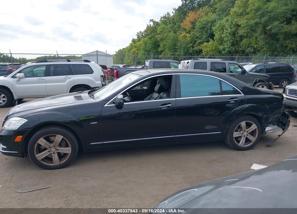 2012 MERCEDES-BENZ S 550 4MATIC VIN: WDDNG9EB1CA453340