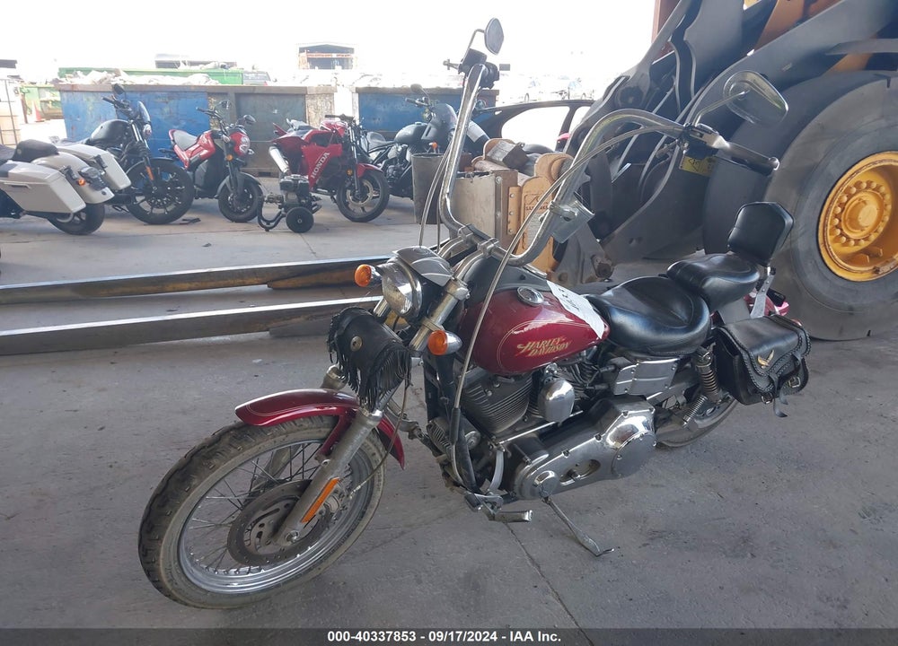 2004 HARLEY-DAVIDSON FXDLI VIN: 1HD1GNW144K329872