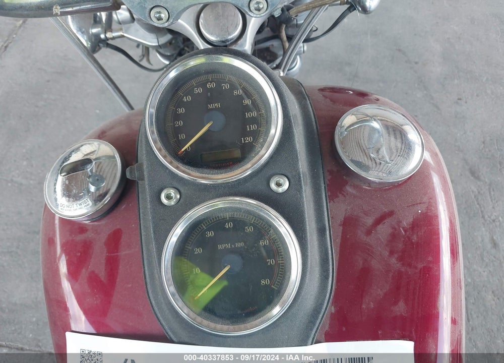 2004 HARLEY-DAVIDSON FXDLI VIN: 1HD1GNW144K329872