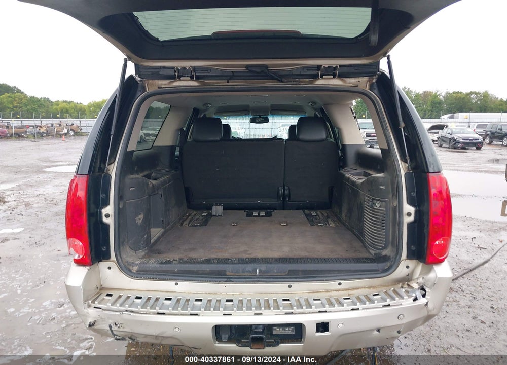 2014 GMC YUKON XL 1500 SLT VIN: 1GKS1KE00ER129664