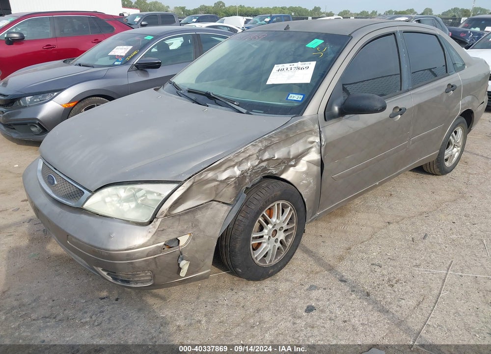 2005 FORD FOCUS ZX4 VIN: 1FAFP34N15W251990