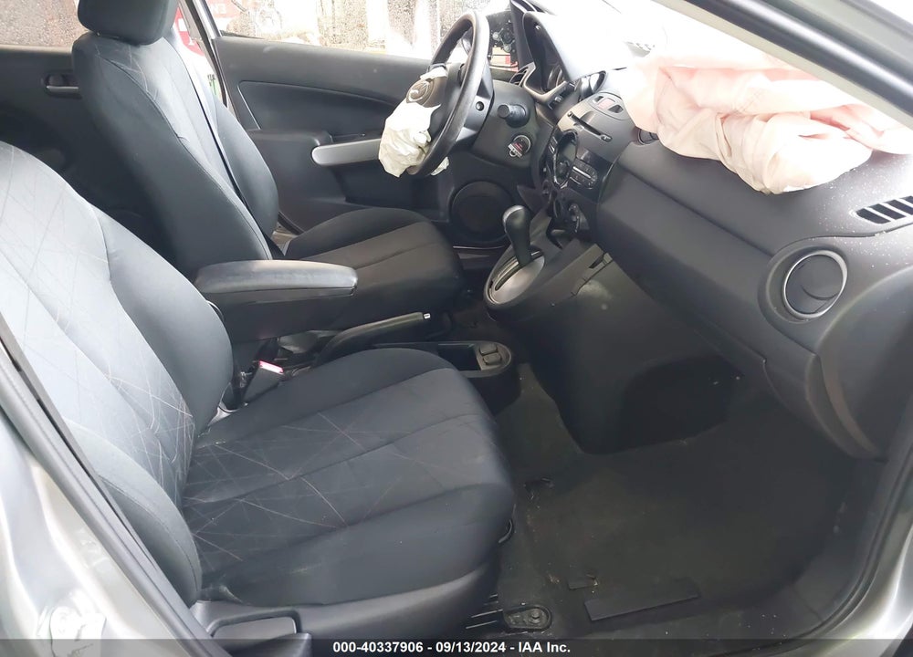2014 MAZDA 2 SPORT VIN: JM1DE1KY7E0171542
