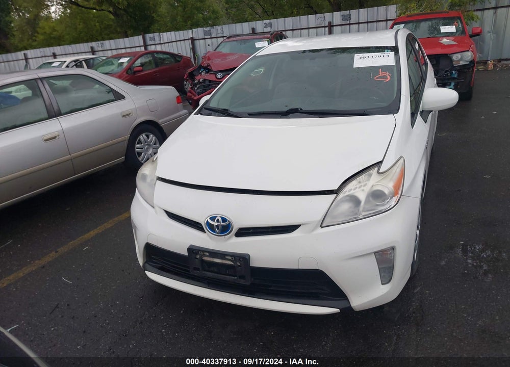 2013 TOYOTA PRIUS TWO VIN: JTDKN3DU7D5643589
