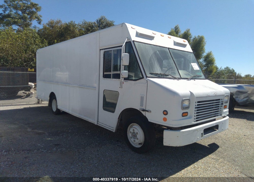 2009 FREIGHTLINER CHASSIS M LINE WALK-IN VAN VIN: 4UZAANDU69CAM3537
