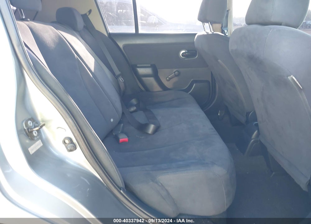 2007 NISSAN VERSA 1.8S VIN: 3N1BC13E77L400151