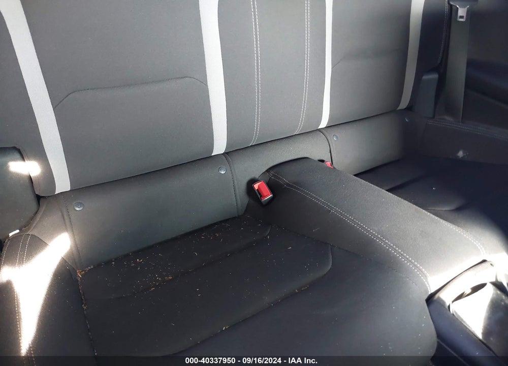 2019 CHEVROLET CAMARO 1LT VIN: 1G1FB1RS1K0129472