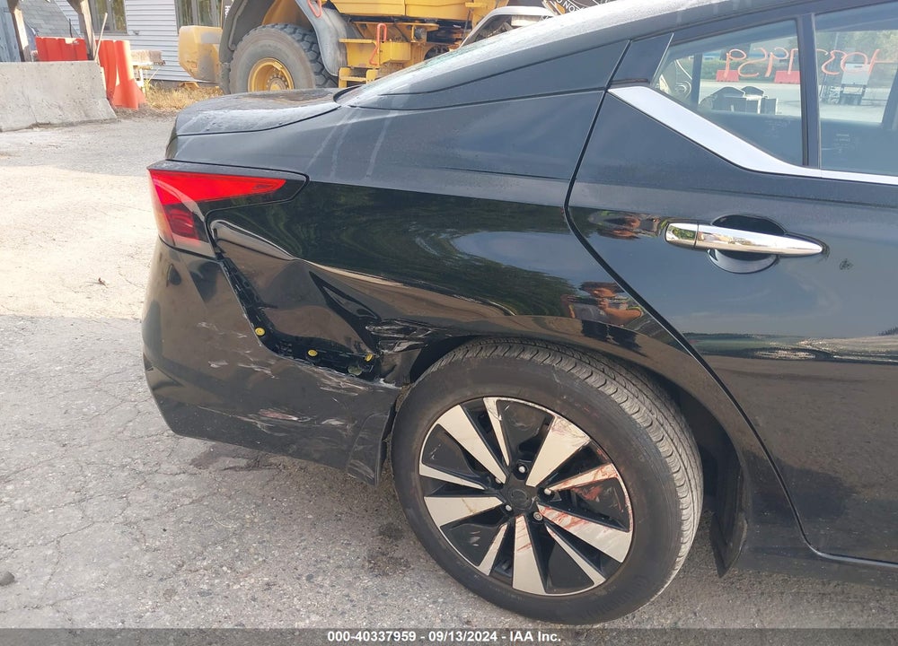 2020 NISSAN ALTIMA SV INTELLIGENT AWD VIN: 1N4BL4DW0LC267637