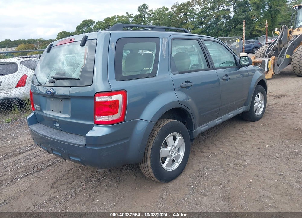 2012 FORD ESCAPE XLS VIN: 1FMCU0C70CKC22486