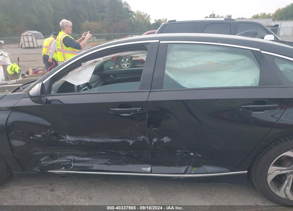 2018 HONDA ACCORD EX-L VIN: 1HGCV1F66JA078490