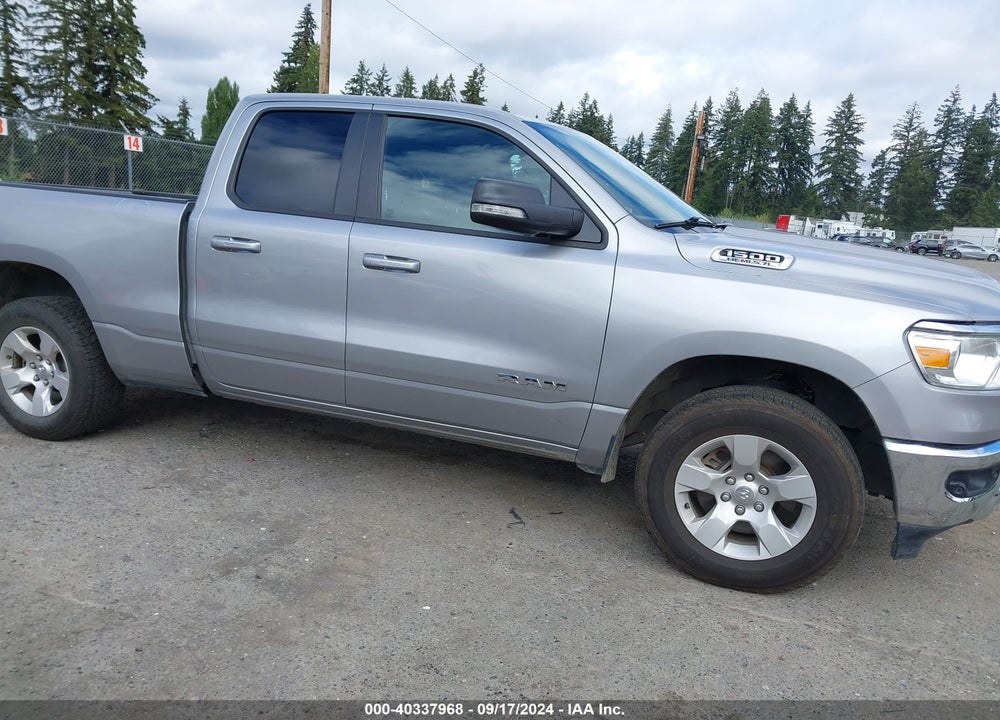 2022 RAM 1500 BIG HORN QUAD CAB 4X4 6'4 BOX VIN: 1C6SRFBT6NN132397