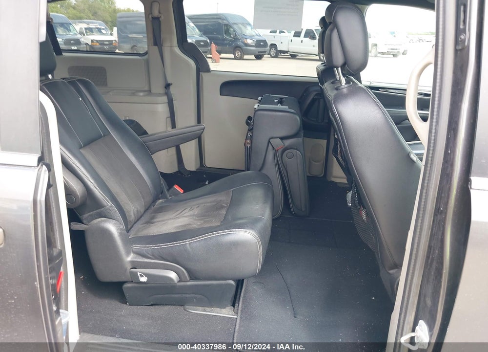 2019 DODGE GRAND CARAVAN SXT VIN: 2C4RDGCG2KR761683