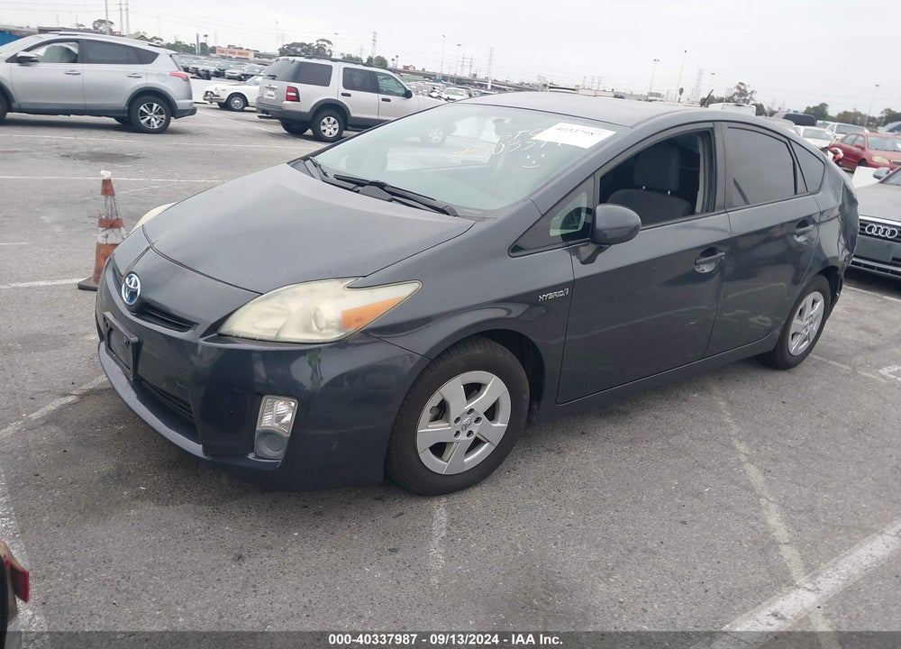 2011 TOYOTA PRIUS TWO VIN: JTDKN3DU8B1362048