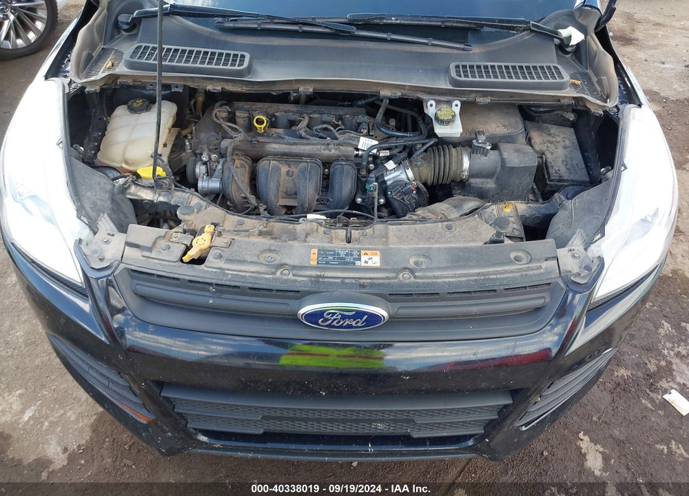 2016 FORD ESCAPE S VIN: 1FMCU0F73GUC58100