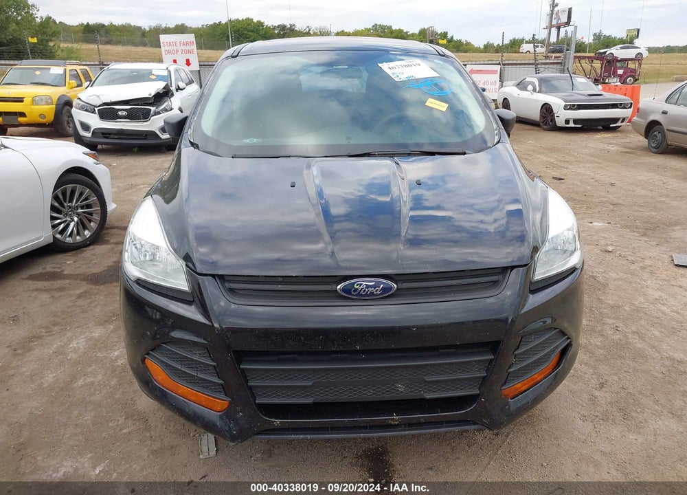 2016 FORD ESCAPE S VIN: 1FMCU0F73GUC58100