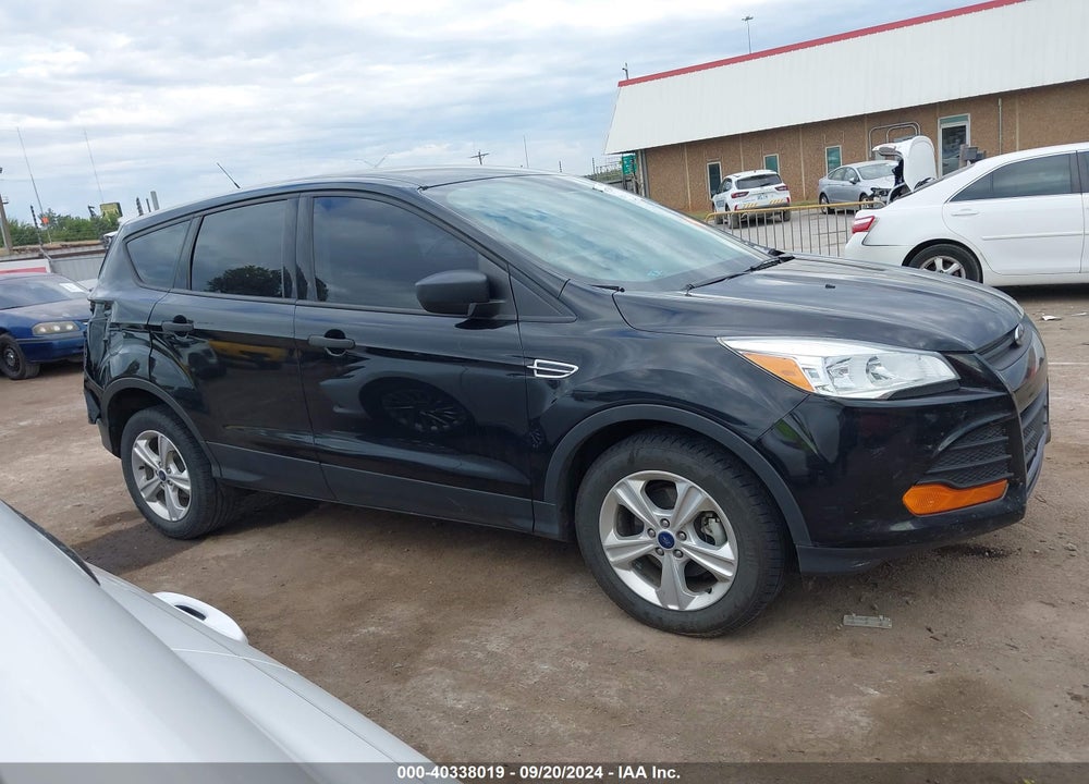 2016 FORD ESCAPE S VIN: 1FMCU0F73GUC58100