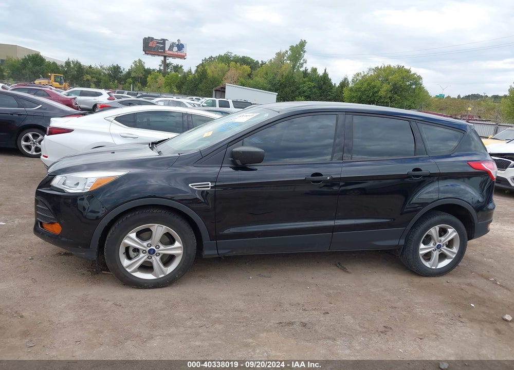 2016 FORD ESCAPE S VIN: 1FMCU0F73GUC58100
