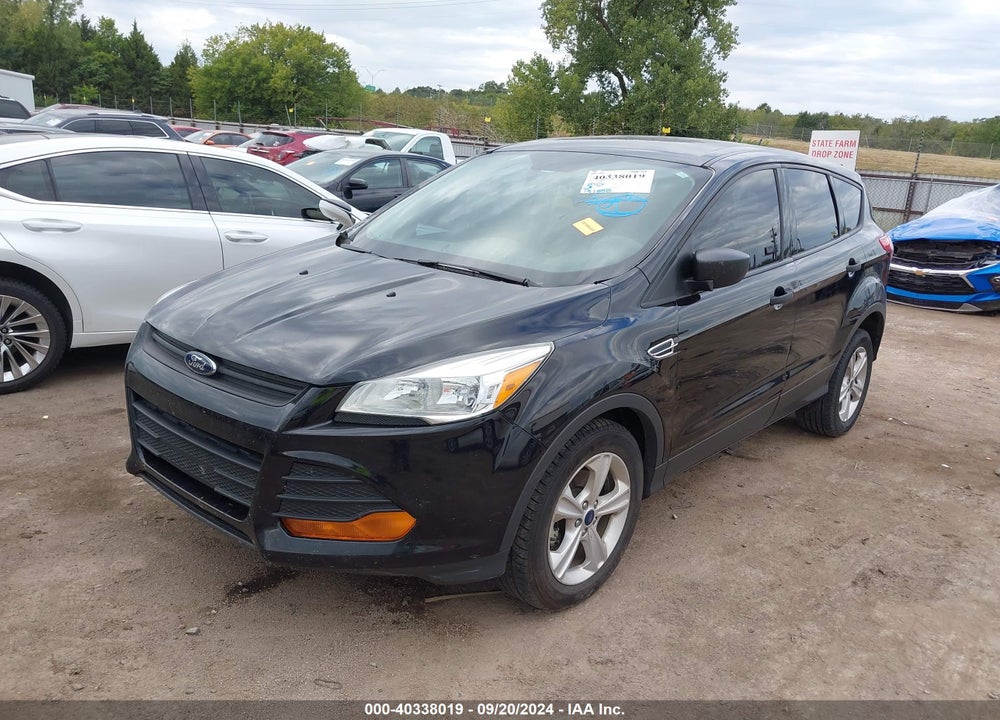 2016 FORD ESCAPE S VIN: 1FMCU0F73GUC58100