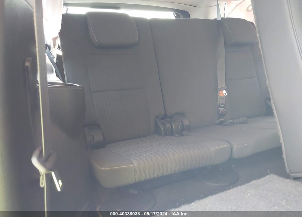 2019 GMC YUKON XL SLE VIN: 1GKS2FKC7KR121172
