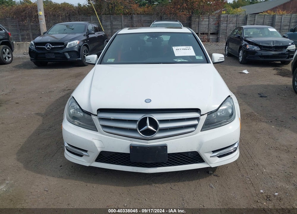 2013 MERCEDES-BENZ C 300 LUXURY 4MATIC/SPORT 4MATIC VIN: WDDGF8AB7DR251763