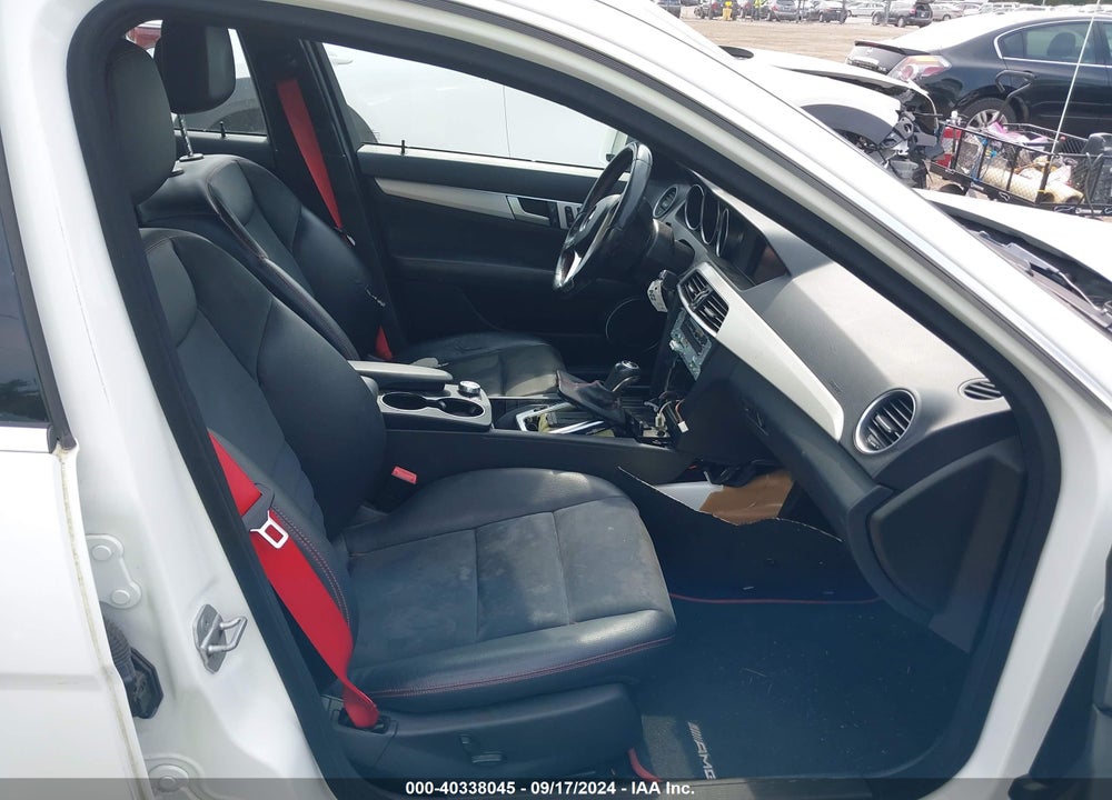 2013 MERCEDES-BENZ C 300 LUXURY 4MATIC/SPORT 4MATIC VIN: WDDGF8AB7DR251763