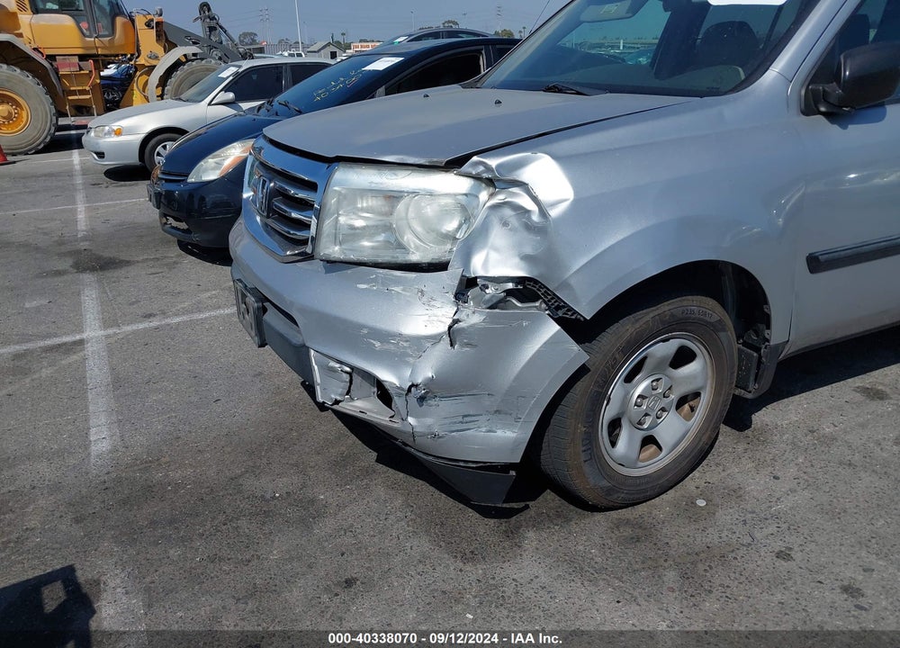 2015 HONDA PILOT LX VIN: 5FNYF3H2XFB008965