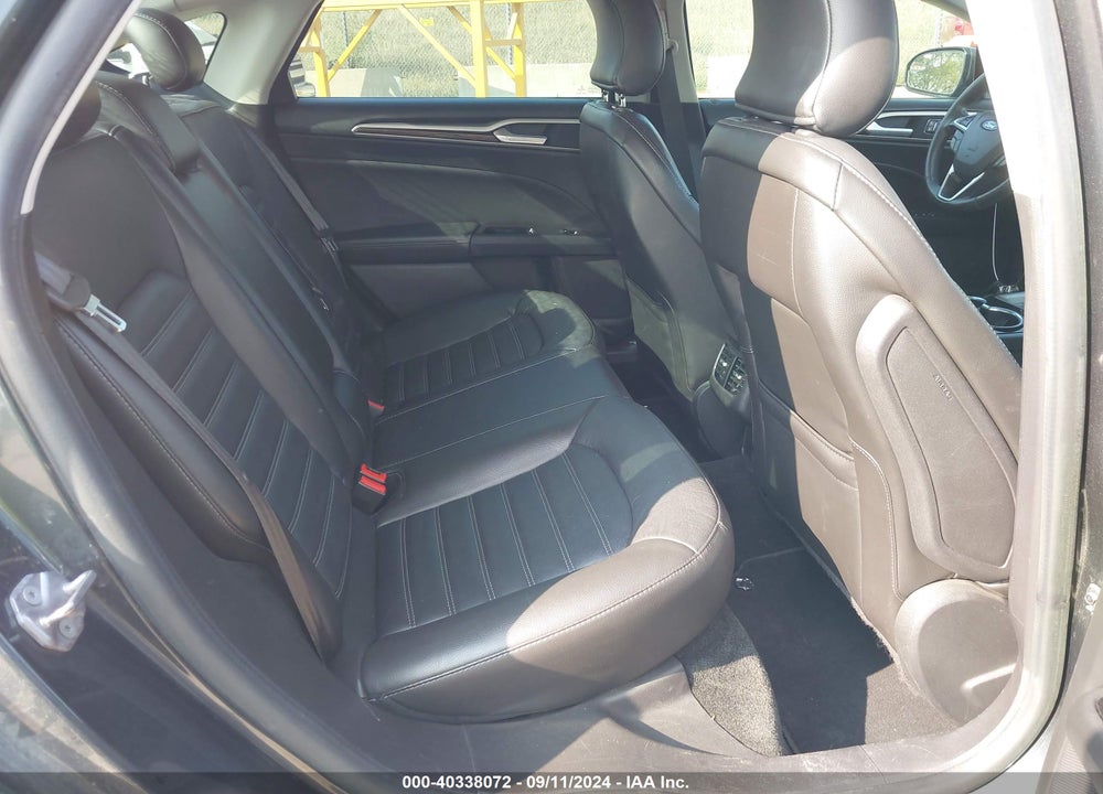 2016 FORD FUSION SE VIN: 3FA6P0HD9GR174923
