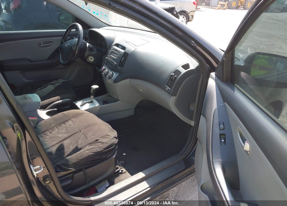2009 HYUNDAI ELANTRA SE VIN: KMHDU46D79U627626