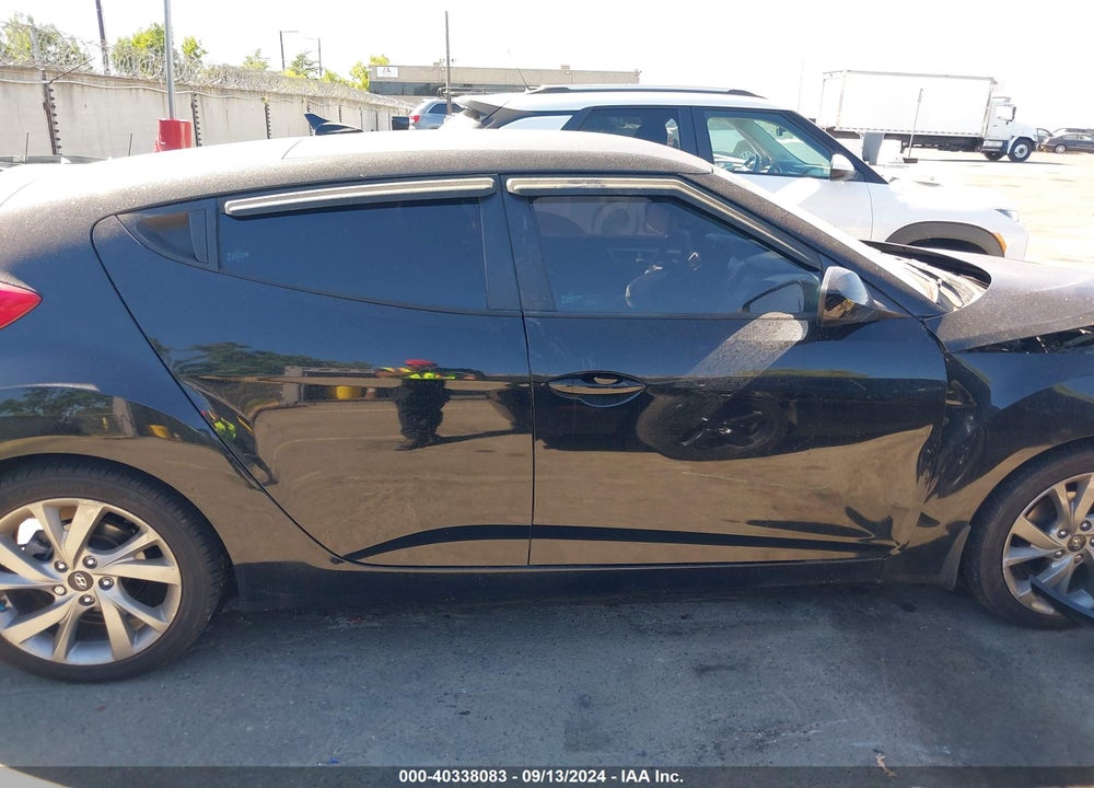2016 HYUNDAI VELOSTER VIN: KMHTC6AD5GU276455