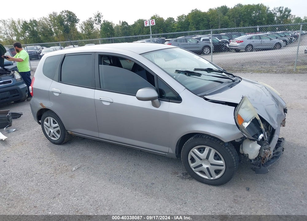2008 HONDA FIT VIN: JHMGD38408S072472