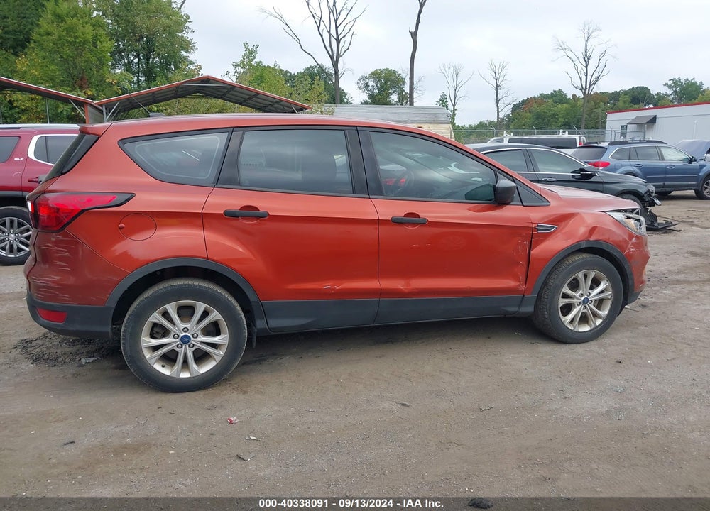 2019 FORD ESCAPE S VIN: 1FMCU0F7XKUA30474