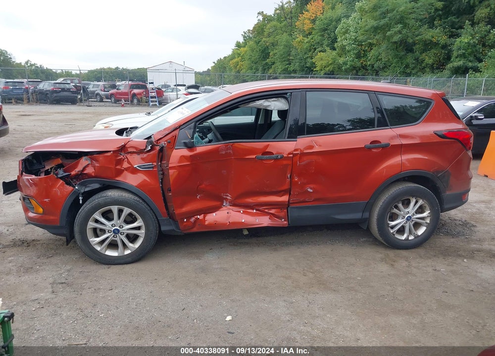 2019 FORD ESCAPE S VIN: 1FMCU0F7XKUA30474