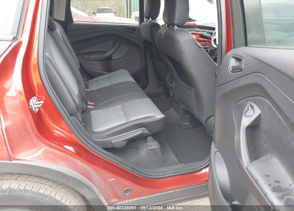 2019 FORD ESCAPE S VIN: 1FMCU0F7XKUA30474