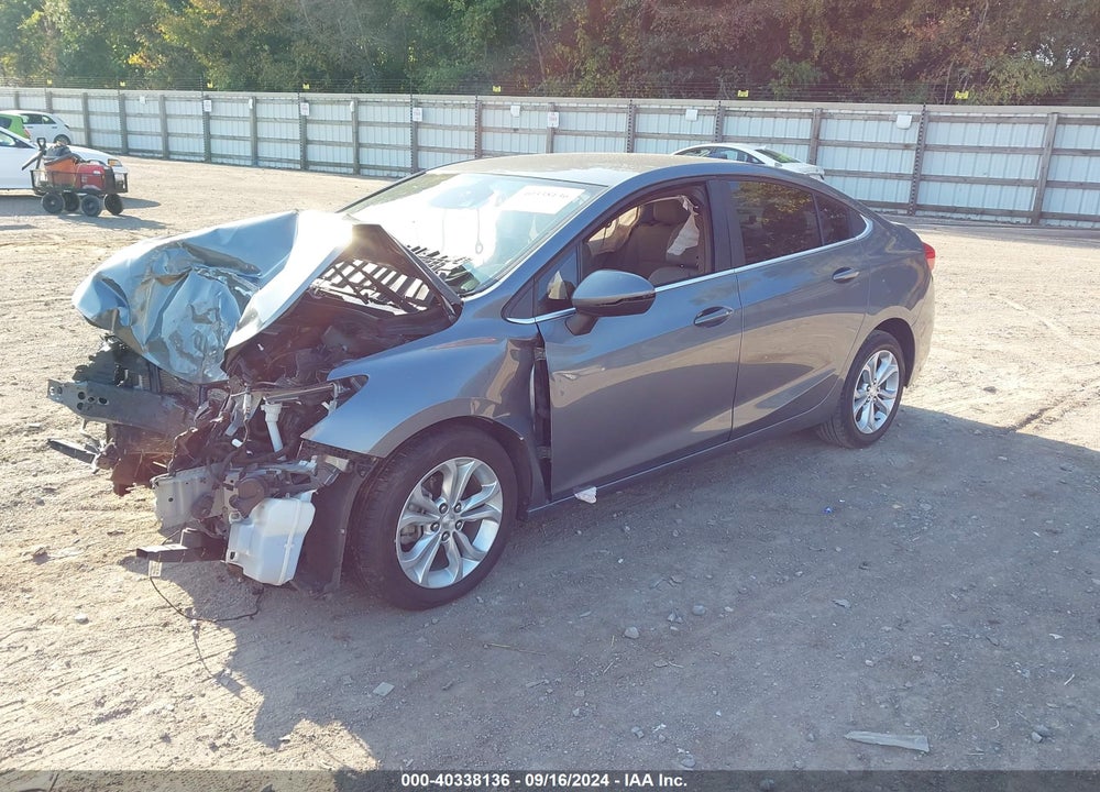 2019 CHEVROLET CRUZE LT VIN: 1G1BE5SM1K7124708