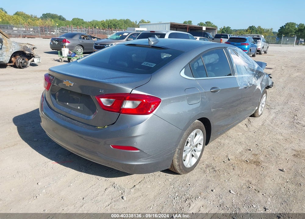 2019 CHEVROLET CRUZE LT VIN: 1G1BE5SM1K7124708