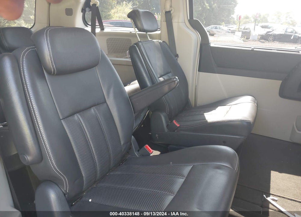 2010 CHRYSLER TOWN & COUNTRY TOURING PLUS VIN: 2A4RR8D13AR479885