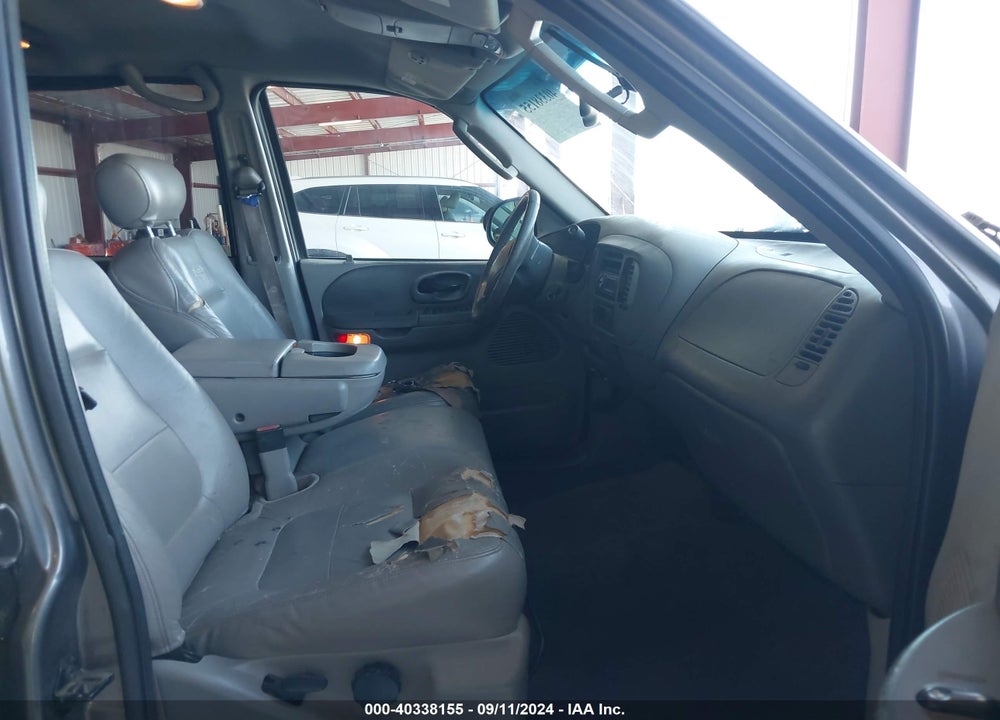 2003 FORD F-150 LARIAT/XLT VIN: 1FTRW07643KA15139