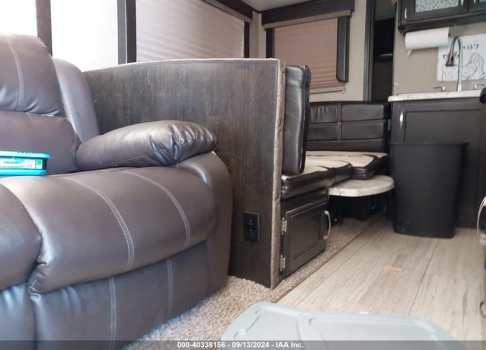2017 GRAND DESIGN OTHER VIN: 573TE3025H3402763