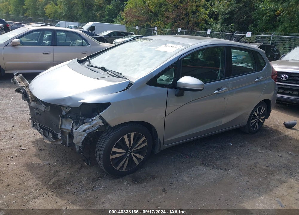 2018 HONDA FIT EX VIN: 3HGGK5H82JM715040