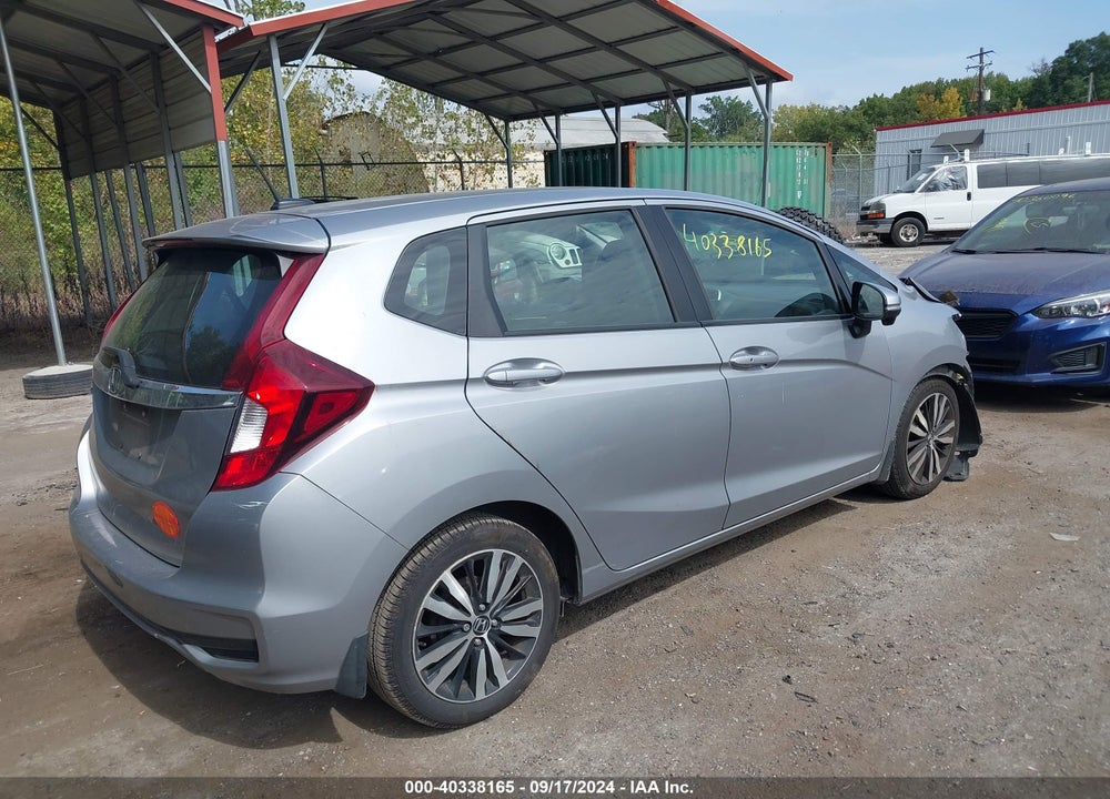 2018 HONDA FIT EX VIN: 3HGGK5H82JM715040