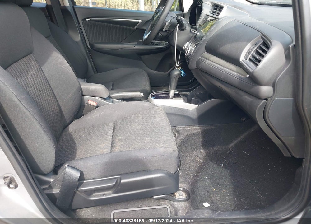 2018 HONDA FIT EX VIN: 3HGGK5H82JM715040