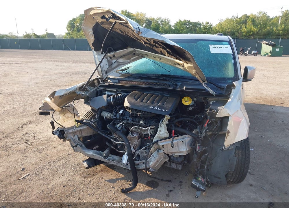 2014 CHRYSLER TOWN & COUNTRY TOURING VIN: 2C4RC1BG8ER207781