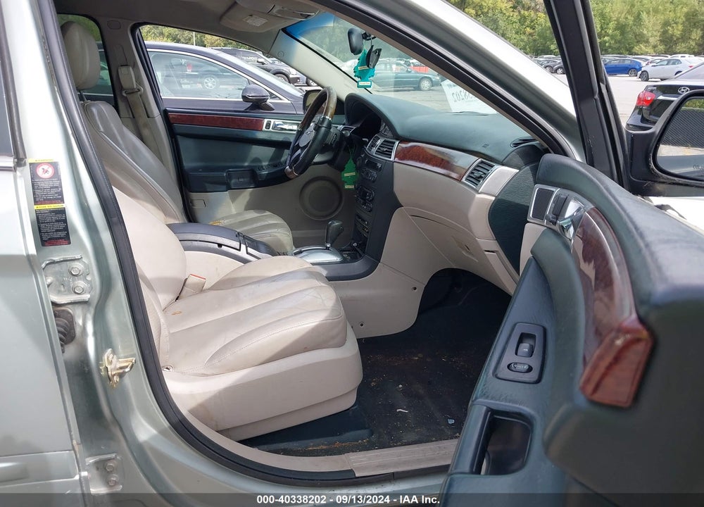 2004 CHRYSLER PACIFICA VIN: 2C8GF68454R205640