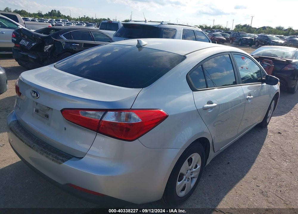 2014 KIA FORTE VIN: KNAFK4A60E5138546