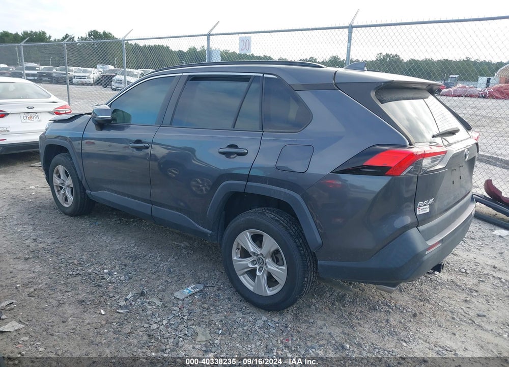 2020 TOYOTA RAV4 XLE VIN: 2T3W1RFV6LW057818
