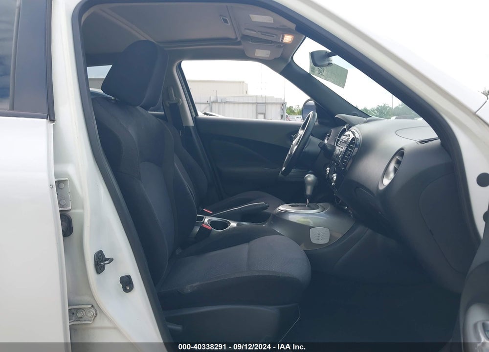 2014 NISSAN JUKE SV VIN: JN8AF5MR6ET355466