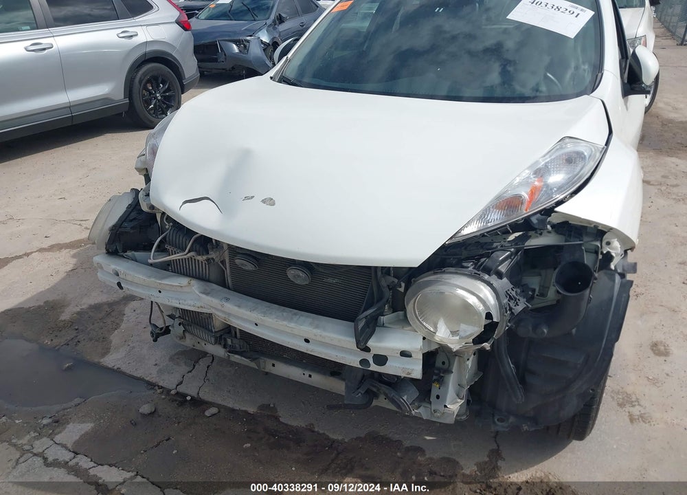 2014 NISSAN JUKE SV VIN: JN8AF5MR6ET355466