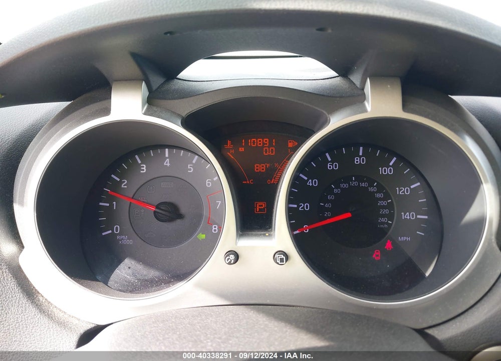 2014 NISSAN JUKE SV VIN: JN8AF5MR6ET355466