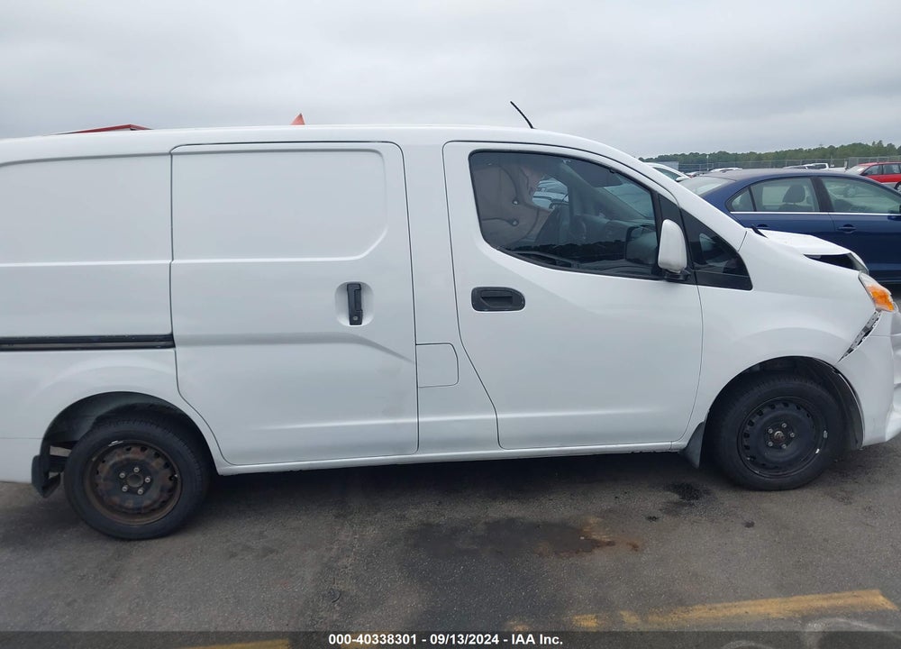 2015 NISSAN NV200 SV VIN: 3N6CM0KN8FK716296