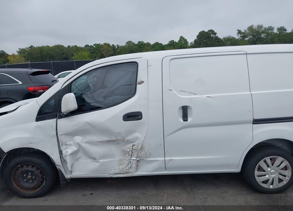 2015 NISSAN NV200 SV VIN: 3N6CM0KN8FK716296