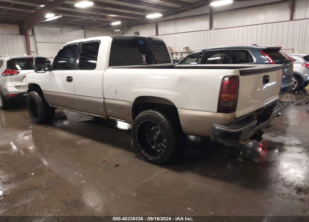2000 GMC SIERRA 1500 SLE VIN: 2GTEK19T8Y1193226